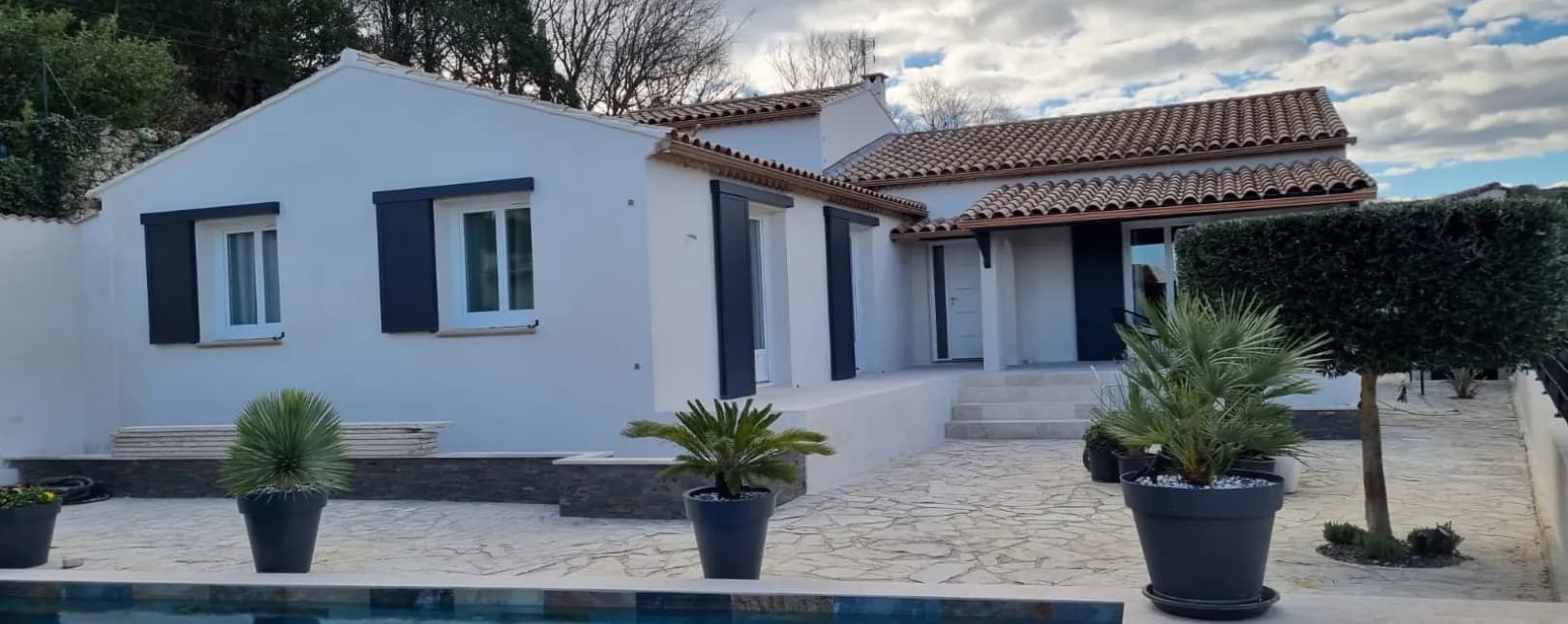 Pose de volets coulissants aluminium sur mesure à Dions