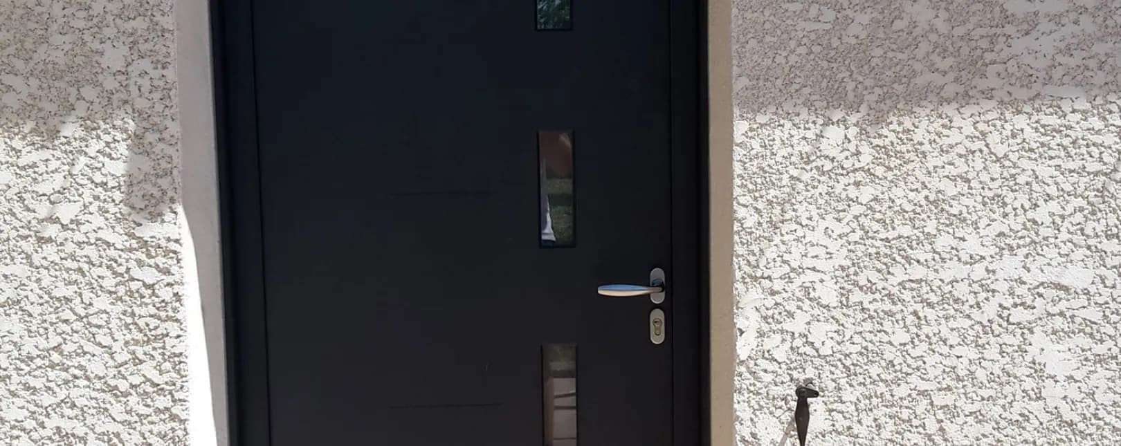 Saint-Chaptes - PORTE ENTREE et COULISSANT ALU