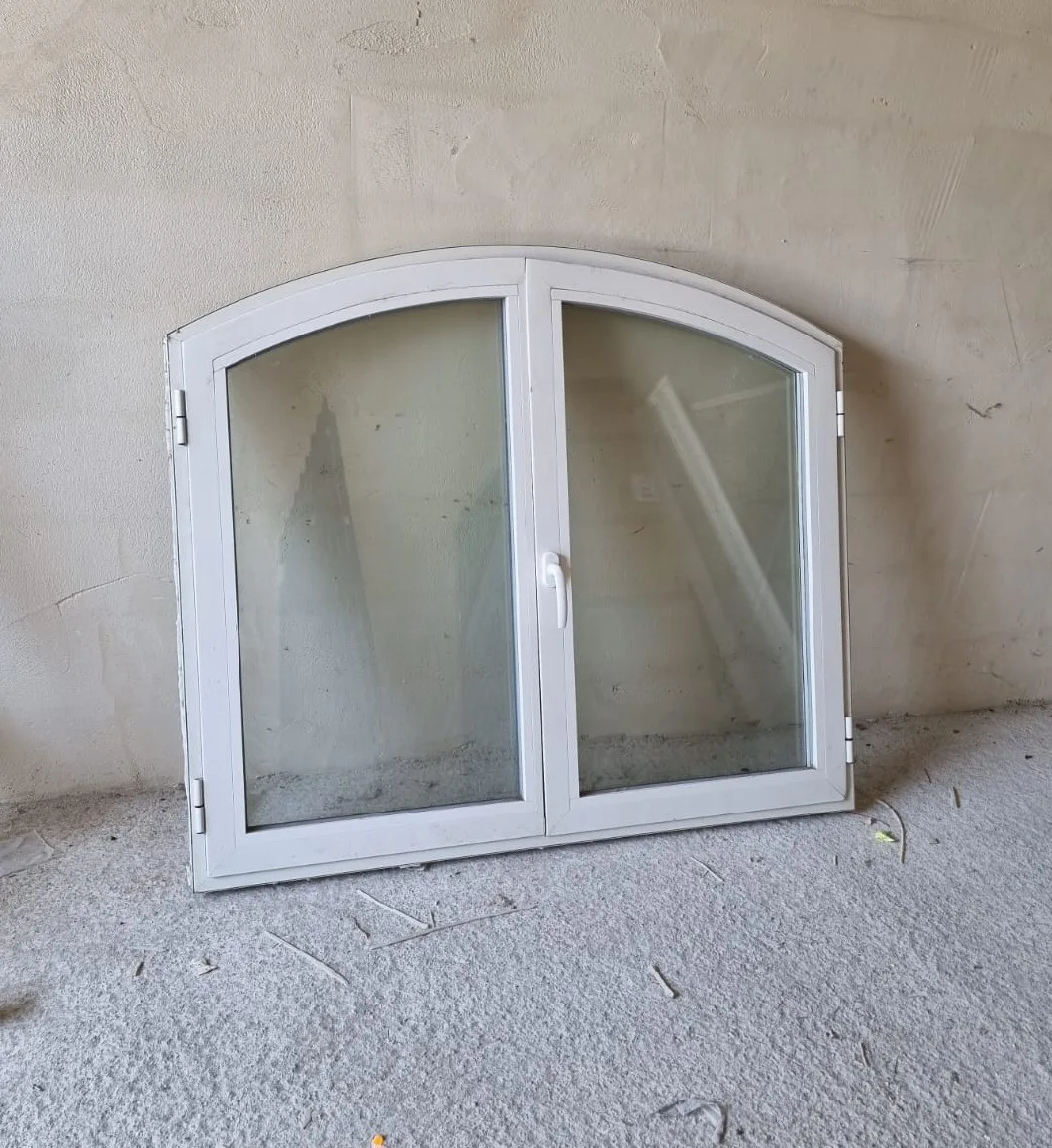 Fenêtre cintrée 2 vantaux ALU