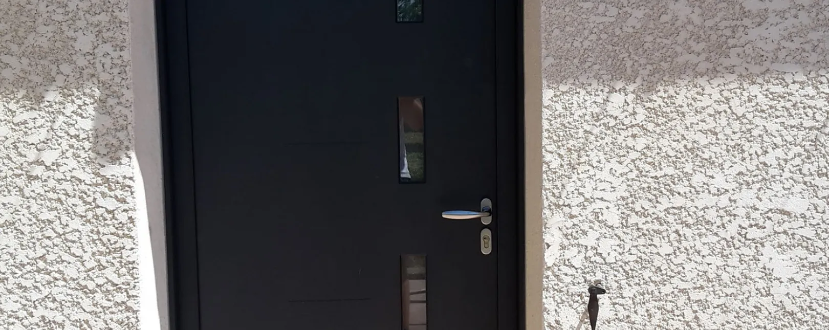 Saint-Chaptes - PORTE ENTREE et COULISSANT ALU