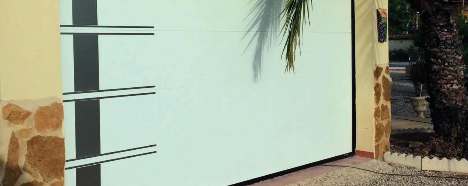 Comment choisir sa porte de garage sectionnelle dans le Gard ?