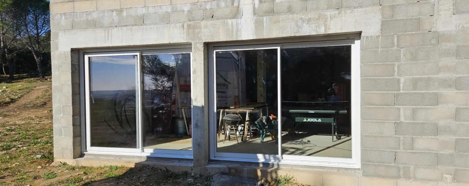 Pose d'un bloc baie coulissante vitrée aluminium à Nîmes