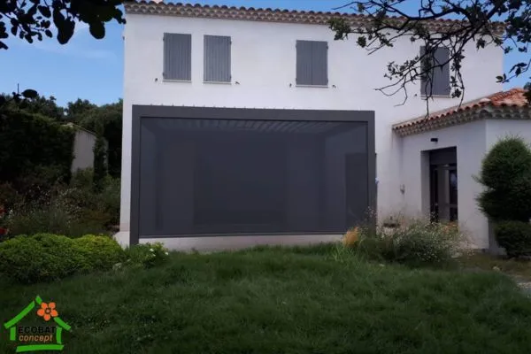 Mise en place d'une pergola 4 poteaux avec screen à Villeneuve-lès-Avignon - Photo 2