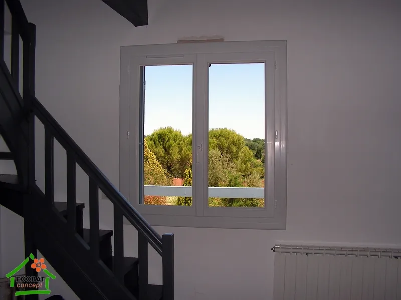 Divers chantiers - Pose de menuiseries PVC ALU sur mesure en rénovation - Photo 5