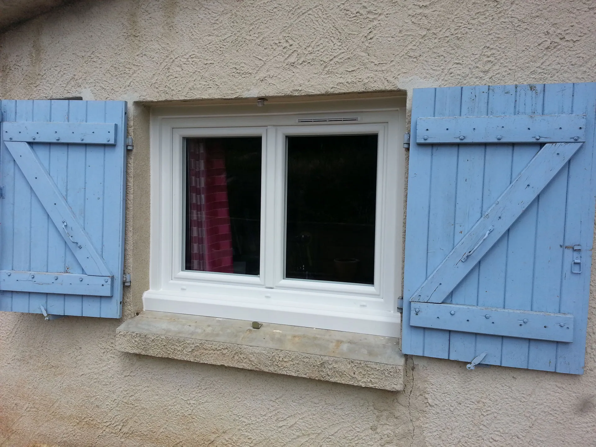 Divers chantiers - Pose de menuiseries PVC ALU sur mesure en rénovation - Photo 24