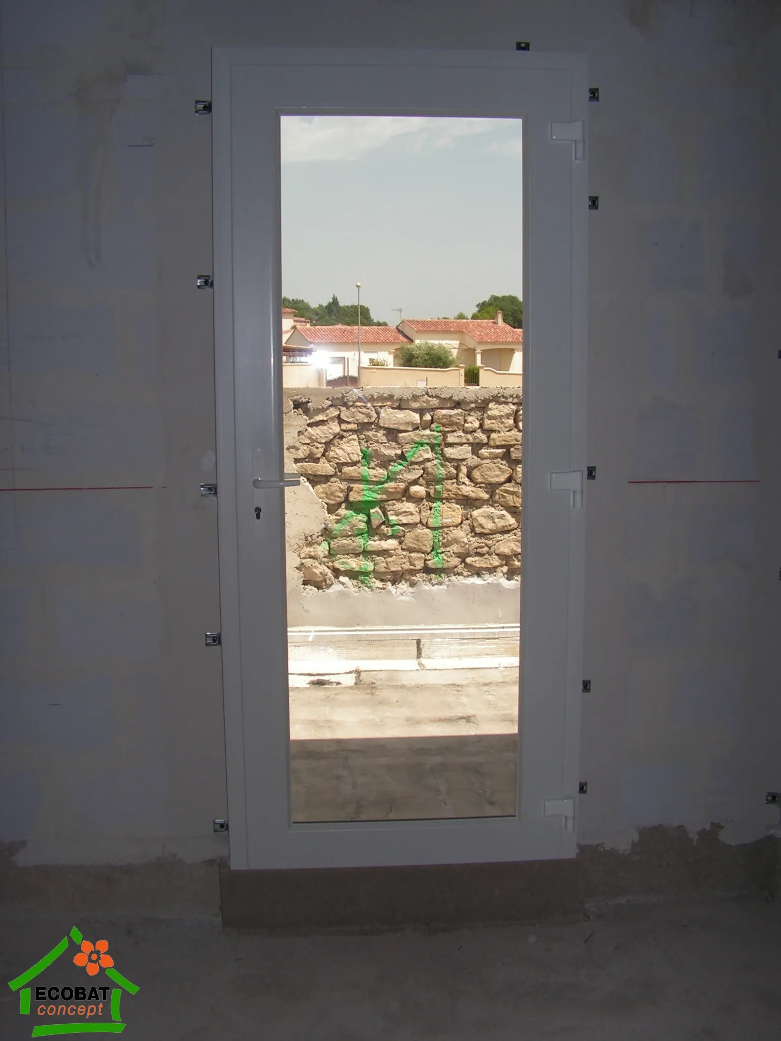 Pose de fenêtres aluminium et PVC à Saint-Maurice-de-Cazevieille - Photo 2
