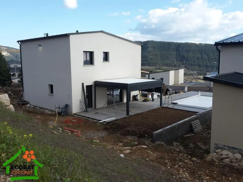 Pose d'une pergola bioclimatique à Mende (48000) - Photo 5