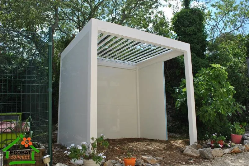 Pose d'une pergola bioclimatique à Nîmes (30000) — réalisation 4 - Photo 2