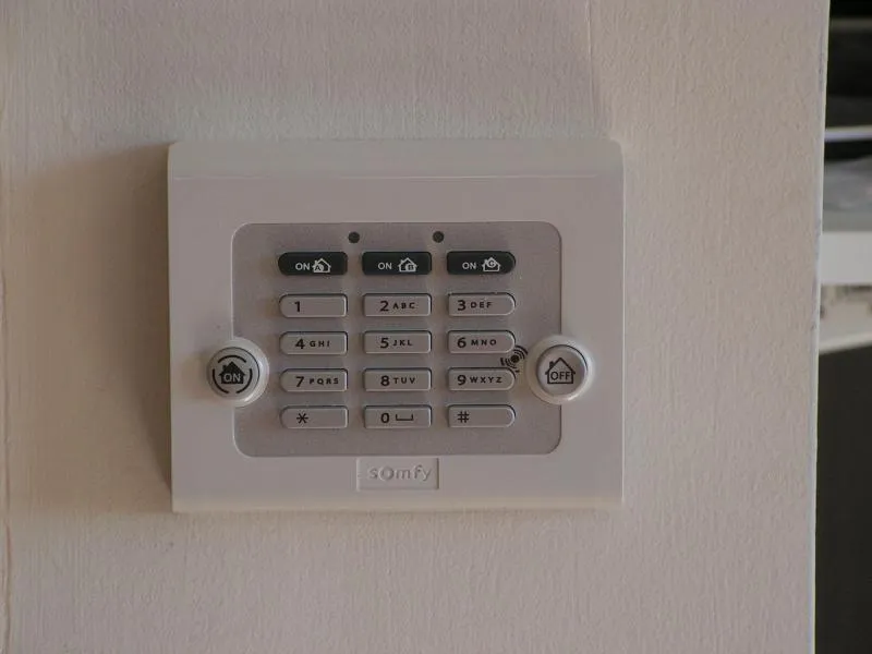 Brignon - 30190 - Pose dans une maison d'un kit Alarme SOMFY sans fil - Photo 7