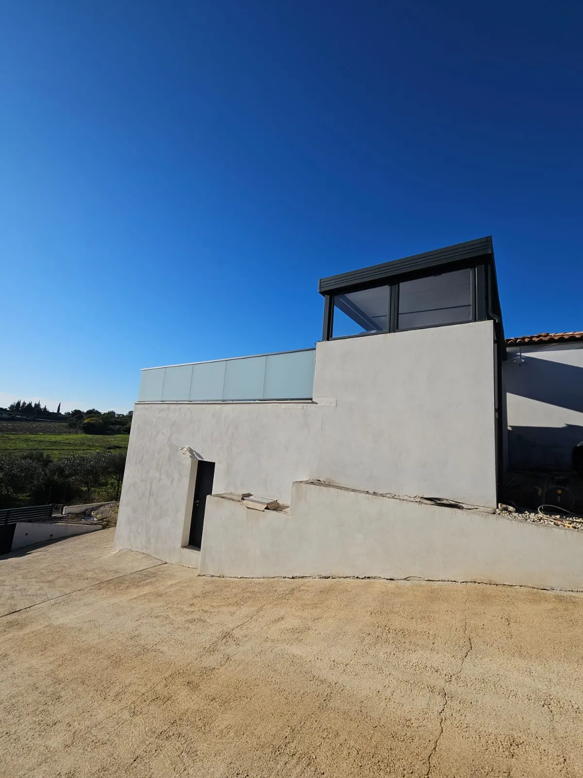 Découvrez un garde-corps moderne et sécurisé à Domessargues ! - Photo 5