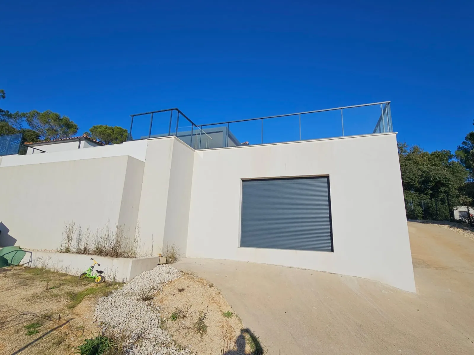 Découvrez un garde-corps moderne et sécurisé à Domessargues ! - Photo 2